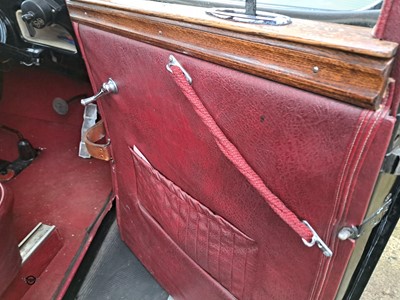 Lot 681 - 1933 MORRIS COWLEY
