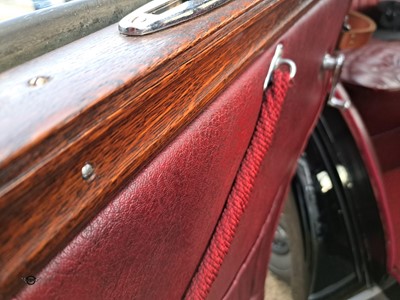Lot 681 - 1933 MORRIS COWLEY