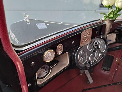 Lot 681 - 1933 MORRIS COWLEY