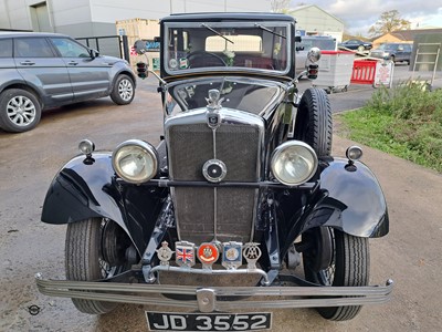 Lot 681 - 1933 MORRIS COWLEY