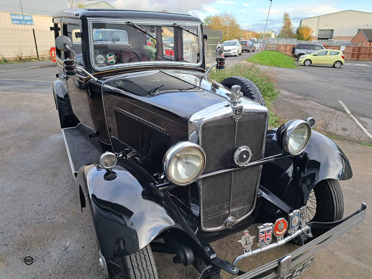 Lot 681 - 1933 MORRIS COWLEY