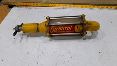 Lot 574 - CARBUROL UPPER LUBRICATION DISPENCER