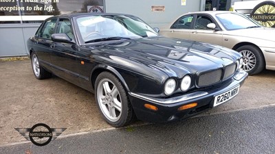 Lot 541 - 1998 JAGUAR XJR V8 AUTO