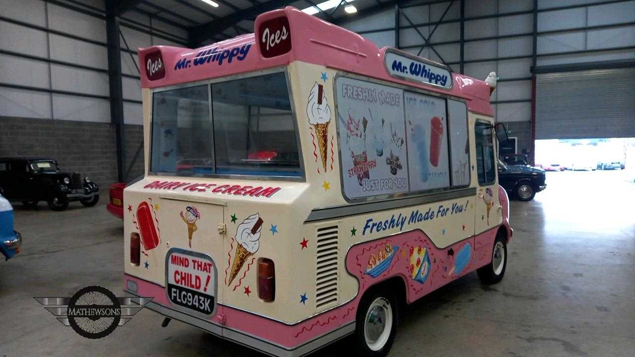 Lot 212 - 1972 BEDFORD CF ICECREAM VAN