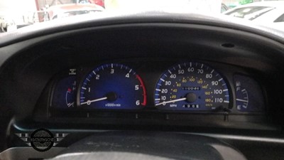 Lot 422 - 2003 TOYOTA HILUX