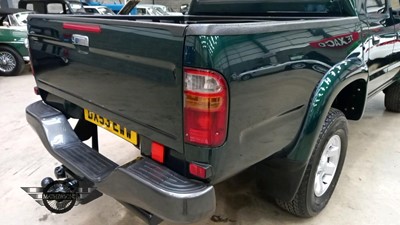 Lot 422 - 2003 TOYOTA HILUX