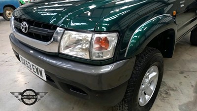 Lot 422 - 2003 TOYOTA HILUX
