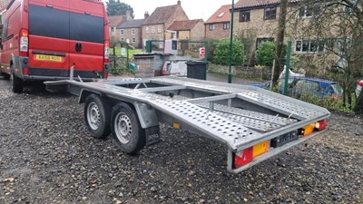 Lot 292 - TWIN AXLE TRAILER