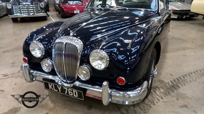 Lot 389 - 1966 DAIMLER V8 250