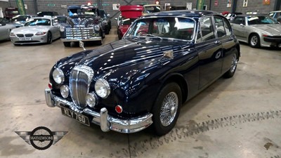 Lot 389 - 1966 DAIMLER V8 250