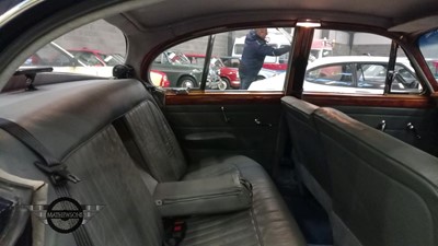 Lot 389 - 1966 DAIMLER V8 250