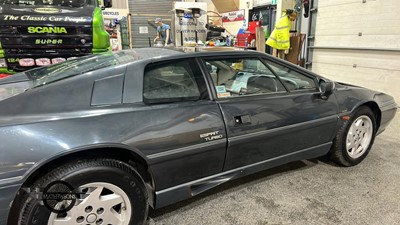 Lot 230 - 1990 LOTUS ESPRIT TURBO