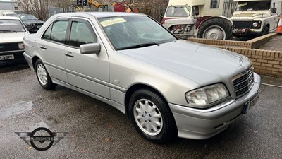 Lot 421 - 1998 MERCEDES C240 ELEGANCE AUTO