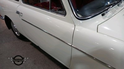 Lot 404 - 1964 AUSTIN A40 FARINA