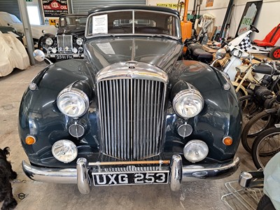 Lot 392 - 1954 BENTLEY MULLINER