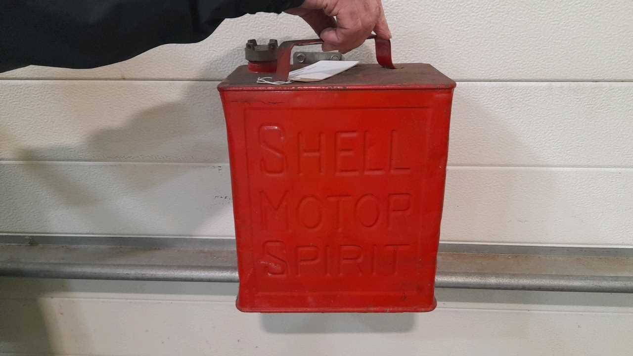 Lot 42 - SHELL PETROL CAN RED