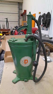 Lot 258 - CASTROL GEAR OIL DISPENSER