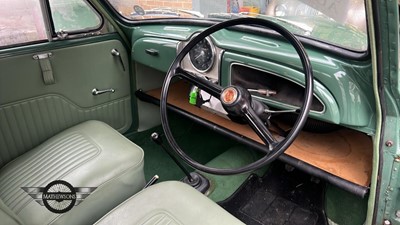 Lot 370 - 1969 MORRIS TRAVELLER