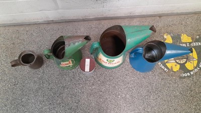 Lot 372 - 4X OIL JUGS & 1X PINT OF ESSO MOTOR OIL ( UNOPENED )