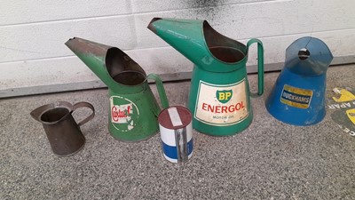Lot 372 - 4X OIL JUGS & 1X PINT OF ESSO MOTOR OIL ( UNOPENED )
