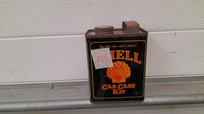 Lot 310 - SHELL CAR CARE KIT OIL CAN