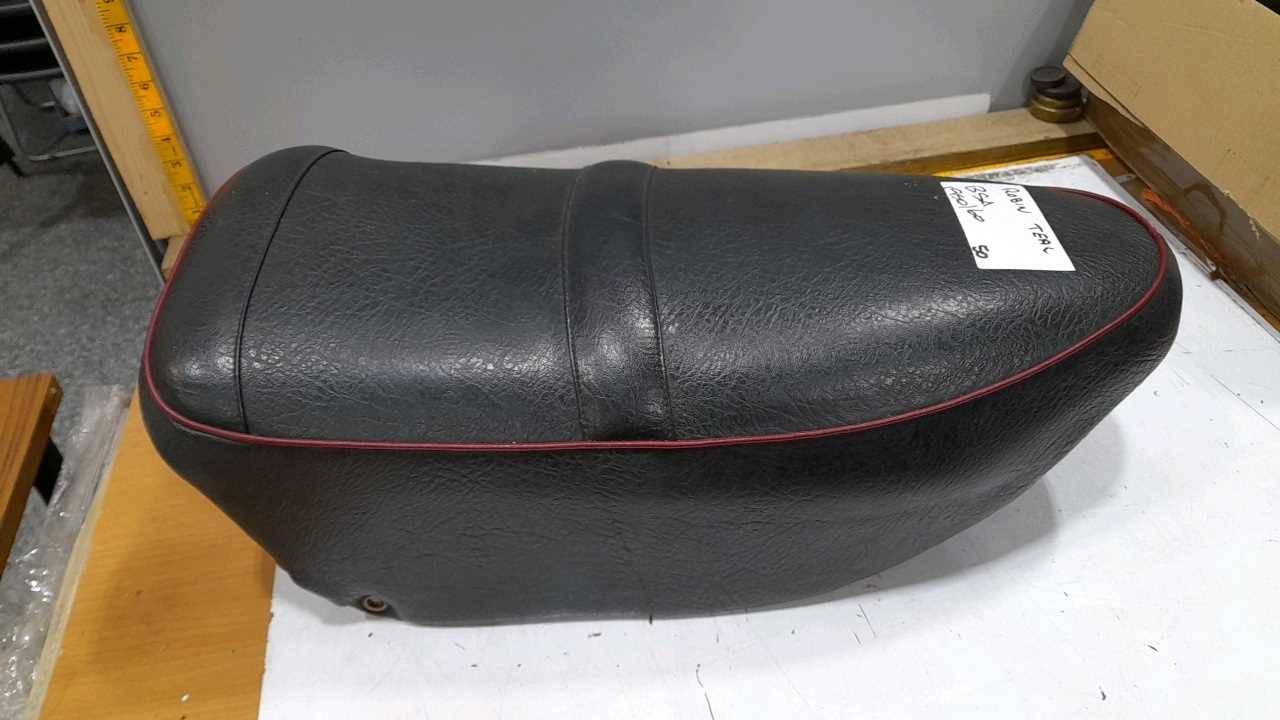 Lot 234 - BSA 1950/60 MOTOR BIKE SEAT