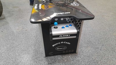 Lot 151 - SNAPON ARCADE MACHINE