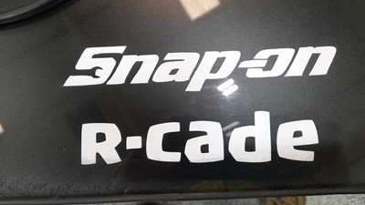 Lot 151 - SNAPON ARCADE MACHINE