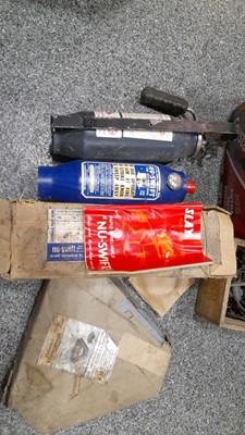 Lot 604 - OLD FIRE EXTINGUISHERS AND ASSORTED BOX