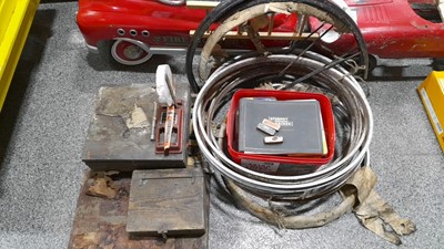 Lot 580 - SELECTION OF BICYCLE PARTS