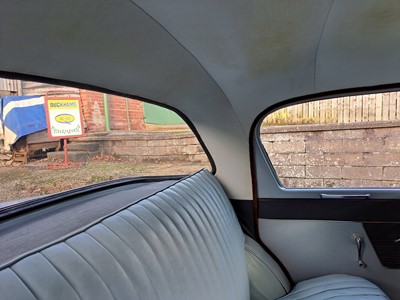 Lot 113 - 1960 HILLMAN MINX DE-LUXE