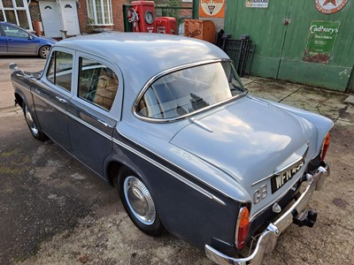 Lot 113 - 1960 HILLMAN MINX DE-LUXE