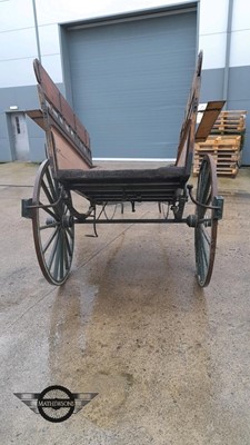 Lot 231 - HORSE DRAWN HAY CART