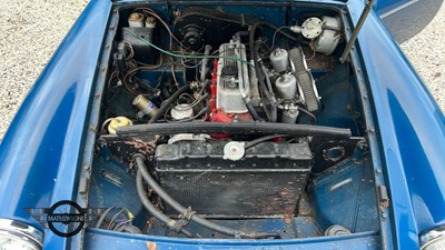 Lot 57 - 1972 MG B