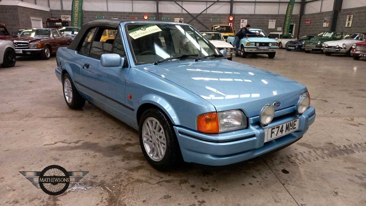 Lot 331 - 1989 FORD ESCORT XR3I CONV