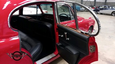Lot 351 - 1968 DAIMLER SOVEREIGN