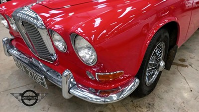 Lot 351 - 1968 DAIMLER SOVEREIGN