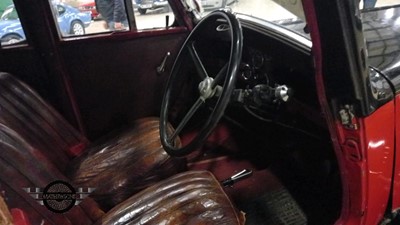 Lot 353 - 1935 MORRIS 8