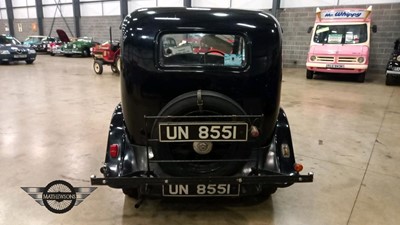 Lot 353 - 1935 MORRIS 8