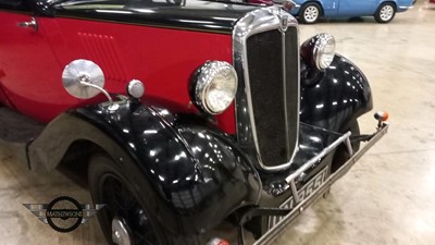 Lot 353 - 1935 MORRIS 8