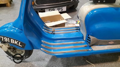 Lot 381 - 1957 LAMBRETTA LD150 GT