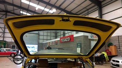 Lot 297 - 1981 MG B GT
