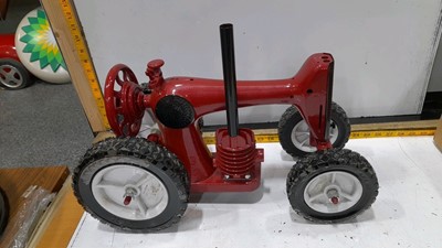 Lot 401 - TRACTOR MADE FROM A SEWING MACHINE