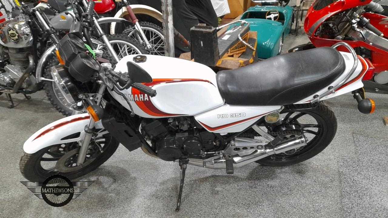 Lot 442 - 1983 YAMAHA RD350LC