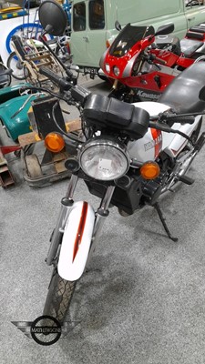 Lot 442 - 1983 YAMAHA RD350LC