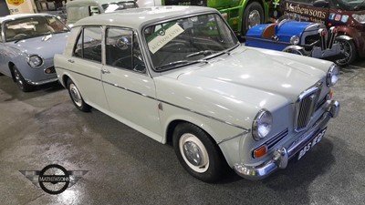 Lot 515 - 1968 WOLSELEY 1100