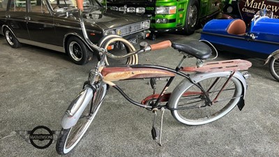 Lot 319 - COLUMBIA BUILT 1950 BEACH CRUISER