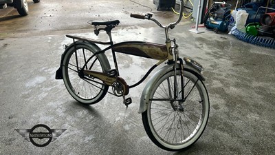 Lot 319 - COLUMBIA BUILT 1950 BEACH CRUISER