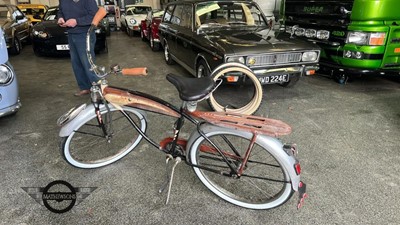 Lot 319 - COLUMBIA BUILT 1950 BEACH CRUISER