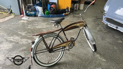 Lot 319 - COLUMBIA BUILT 1950 BEACH CRUISER